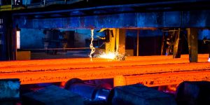 Exploring the Hot Rolling Process of Carbon Steel: Benefits and Applications of Hot Rolled Steel